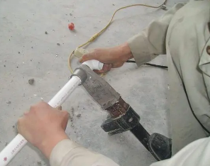 长沙漏水维修电话