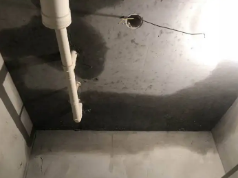 长沙卫生间漏水维修公司专业解析下长沙卫生间漏水维修的处理方法